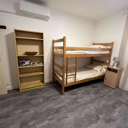 - Climatisé Proche Appartement Moriani-Plage